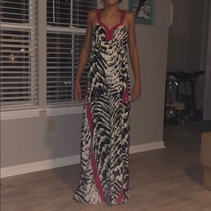 Women’s maxi dress